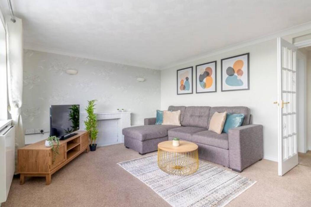 Trendy Sea View 2 Bedroom Sleeps 6 - Free Parking Bournemouth Exterior foto